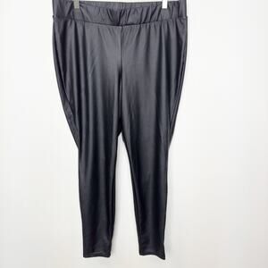 NWOT Torrid Faux Leather Pull On Legging Pant 2X